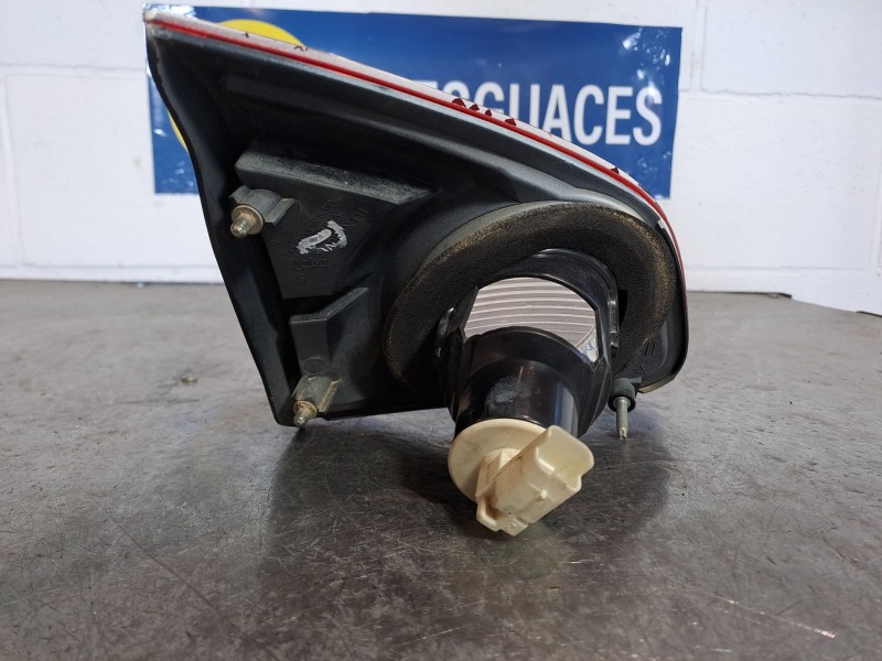 Recambio de piloto porton derecho para nissan qashqai (j10)  | 0.07 - ...  | 0.07 - ... referencia OEM IAM    Recambio de piloto porton derecho para nissan qashqai (j10)  | 0.07 - ...  | 0.07 - ... referencia OEM IAM