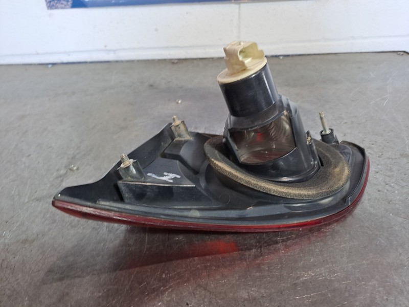 Recambio de piloto porton izquierdo para nissan qashqai (j10)  | 0.07 - ...  | 0.07 - ... referencia OEM IAM    Recambio de piloto porton izquierdo para nissan qashqai (j10)  | 0.07 - ...  | 0.07 - ... referencia OEM IAM