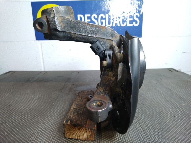Recambio de mangueta delantera izquierda para volkswagen golf iv berlina (1j1) 1.6 | 0.97 - ... 1.6 | 0.97 - ... referencia OEM 