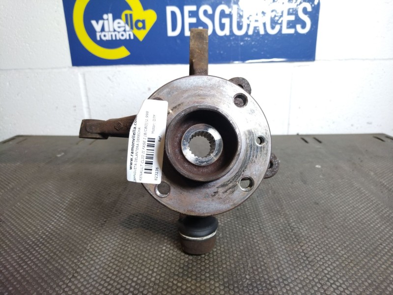 Recambio de mangueta delantera derecha para renault clio ii fase i (b/cbo) 1.2 referencia OEM IAM   