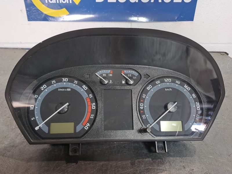 Recambio de cuadro instrumentos para skoda fabia (6y2/6y3) referencia OEM IAM 6Y0920883E  