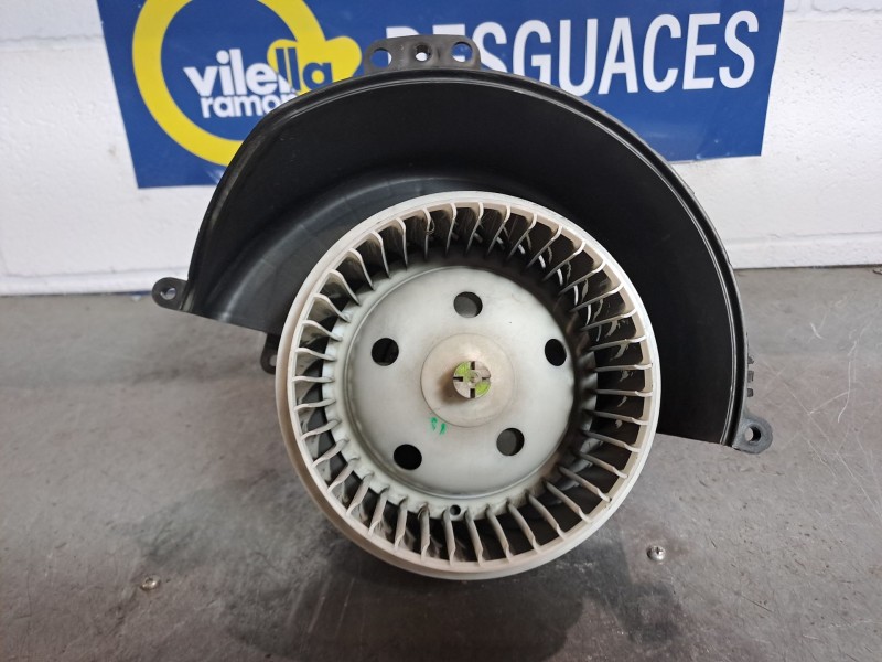 Recambio de motor calefaccion para opel astra h berlina referencia OEM IAM 52407543 L073A30  Recambio de motor calefaccion para opel astra h berlina referencia OEM IAM 52407543 L073A30