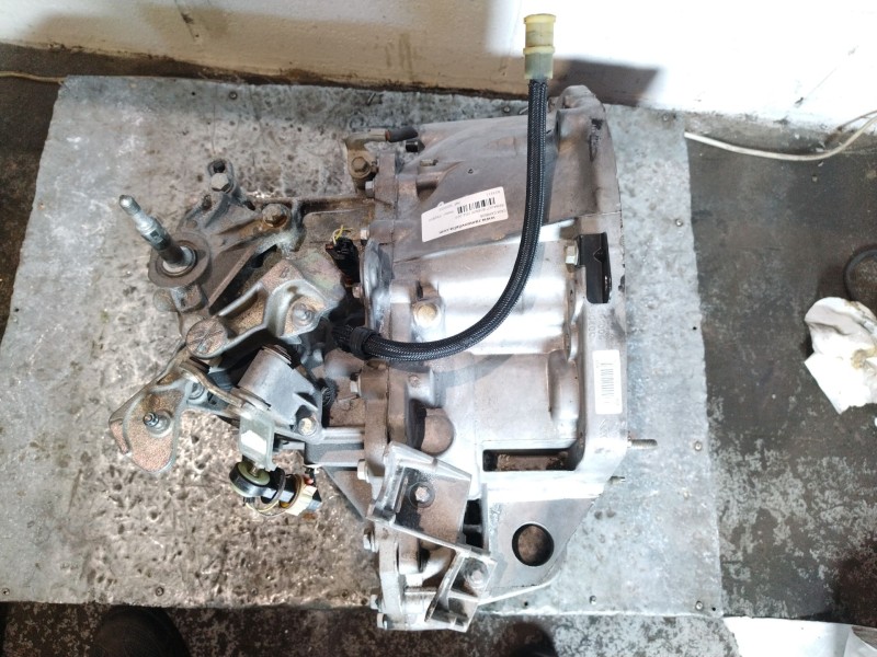 Recambio de caja cambios para renault scenic ii 1.9 dci diesel referencia OEM IAM ND0002  