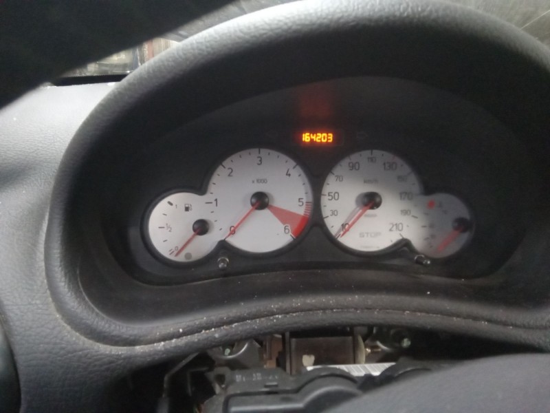 peugeot 206 berlina 2.0 hdi cat | 0.98 - ... del año 2004 peugeot 206 berlina 2.0 hdi cat | 0.98 - ... del año 2004