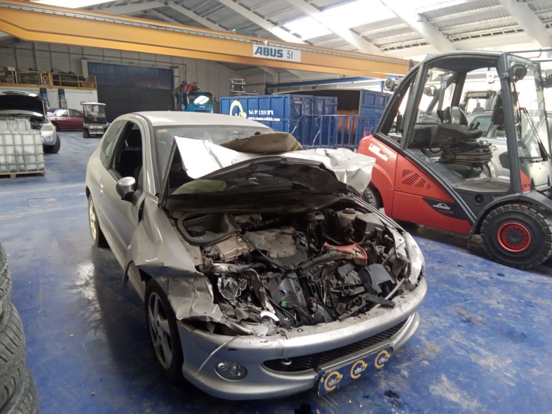 peugeot 206 berlina 2.0 hdi cat | 0.98 - ... del año 2004 peugeot 206 berlina 2.0 hdi cat | 0.98 - ... del año 2004