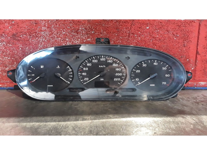 Recambio de cuadro instrumentos para renault megane classic alize 1.6e referencia OEM IAM 7700847782 09046339900 