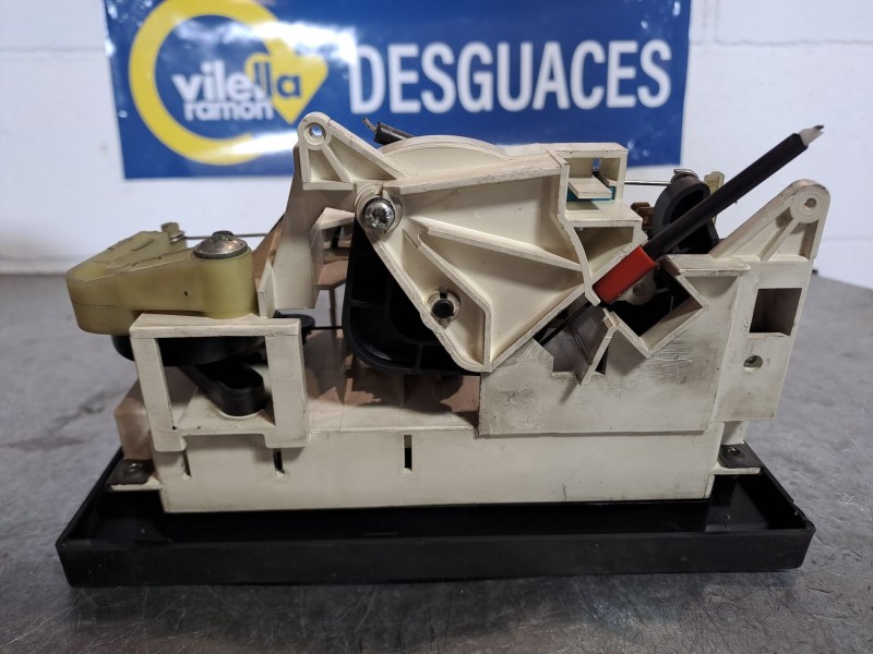 Recambio de mando calefaccion aire acondicionado para audi 80/90 (893) 1.6 80 referencia OEM IAM   