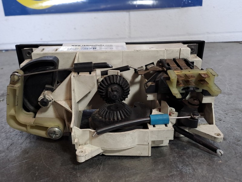 Recambio de mando calefaccion aire acondicionado para audi 80/90 (893) 1.6 80 referencia OEM IAM   