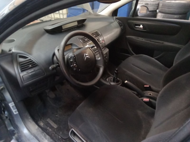 citroen c4 berlina del año 2007