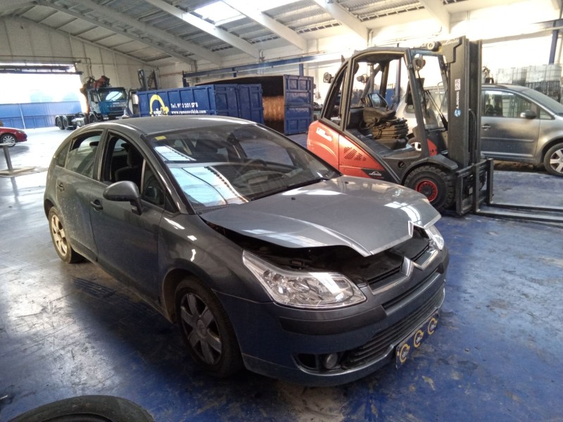citroen c4 berlina del año 2007