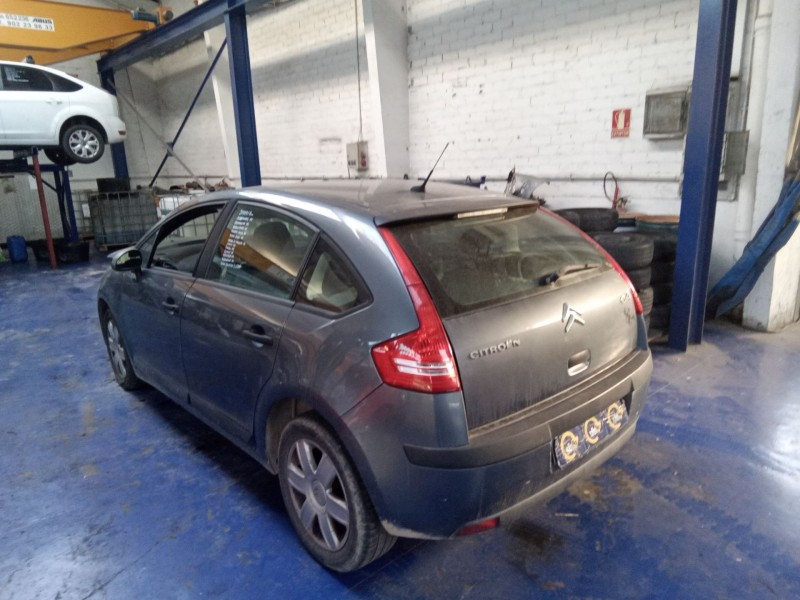 citroen c4 berlina del año 2007