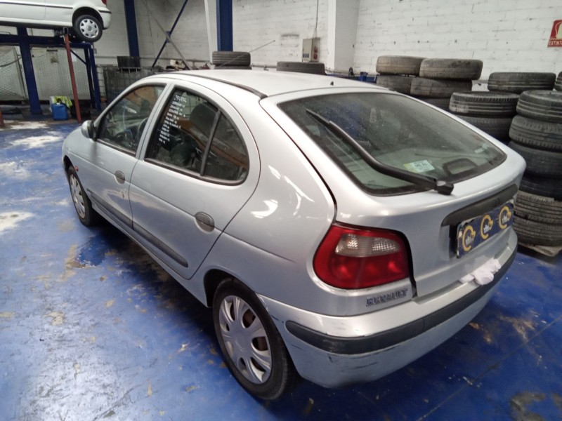 renault megane i fase 2 berlina (ba0)  | 0.99 - 0.02 del año 2001 renault megane i fase 2 berlina (ba0)  | 0.99 - 0.02 del año 2001