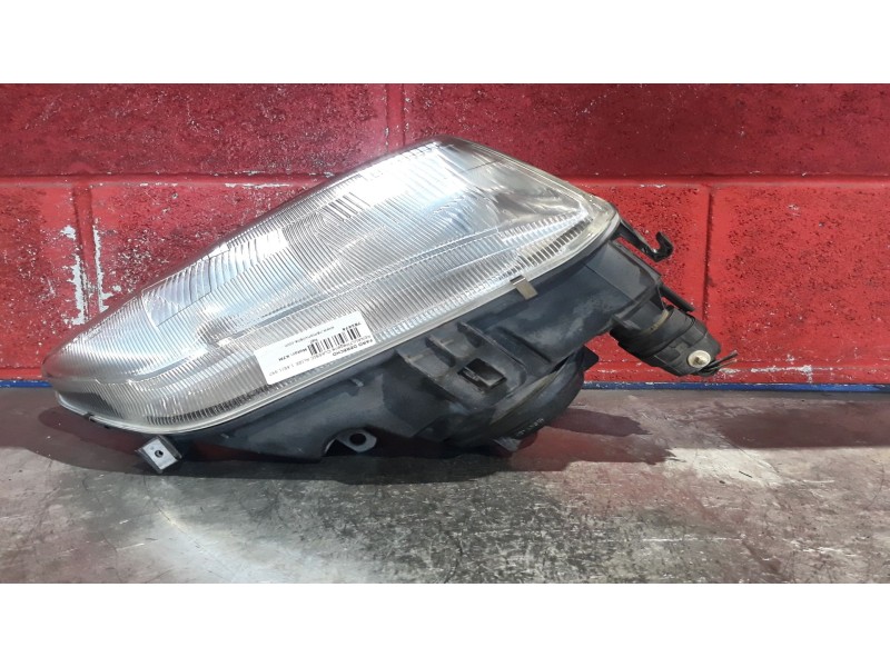 Recambio de faro derecho para renault megane classic alize 1.6e referencia OEM IAM   