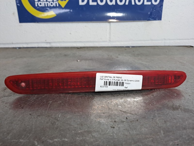 Recambio de luz central de freno para fiat punto 1.3 multijet 16v 90 dynamic referencia OEM IAM    Recambio de luz central de freno para fiat punto 1.3 multijet 16v 90 dynamic referencia OEM IAM
