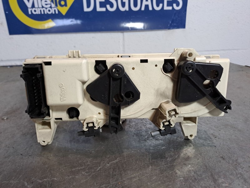 Recambio de mando calefaccion aire acondicionado para renault megane scenic alize 1.9dt referencia OEM IAM 651947U 100886 