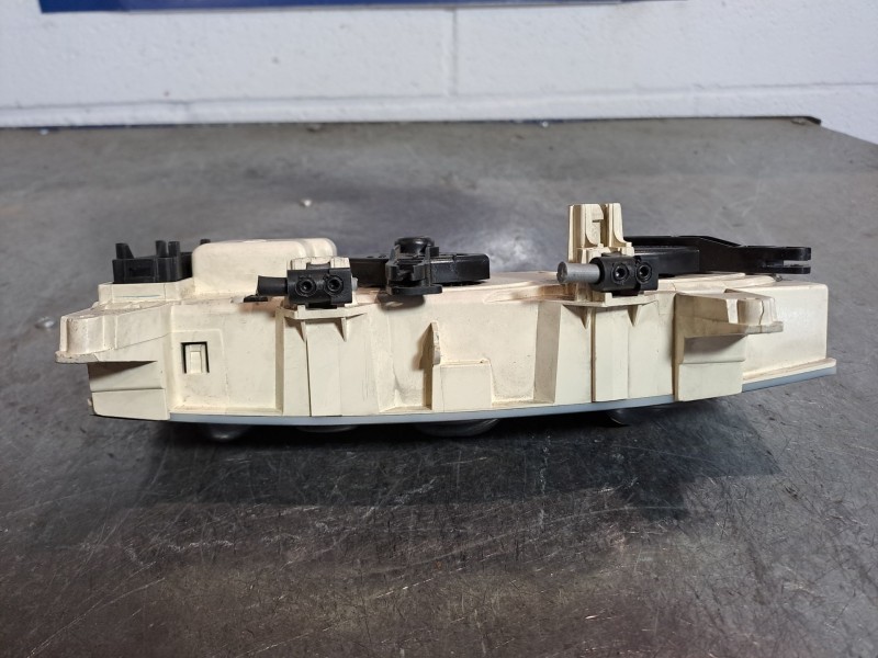 Recambio de mando calefaccion aire acondicionado para renault megane scenic alize 1.9dt referencia OEM IAM 651947U 100886 