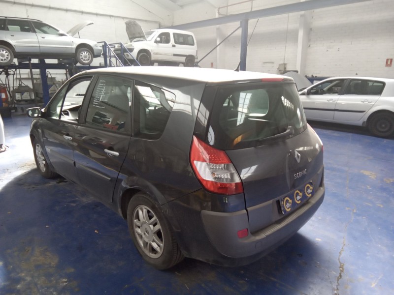 renault scenic ii grand confort authentique | 04.04 - ... del año 2005