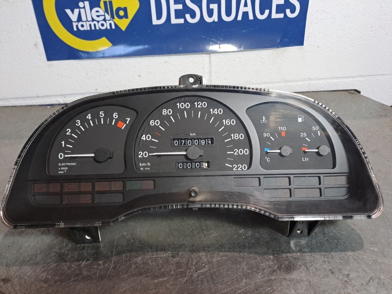 Recambio de cuadro instrumentos para opel astra f caravan 1.6 cat referencia OEM IAM 90359734HL 110008557005 