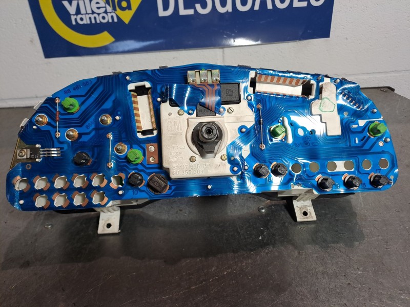 Recambio de cuadro instrumentos para opel astra f caravan 1.6 cat referencia OEM IAM 90359734HL 110008557005 