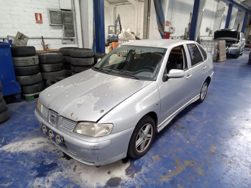 seat cordoba berlina (6k2)  | 0.99 - 0.03 del año 2002
