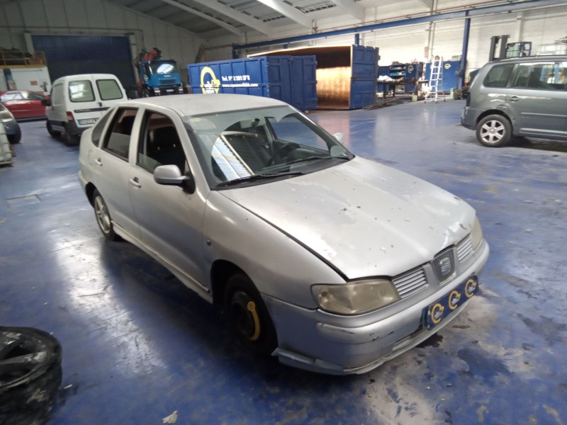 seat cordoba berlina (6k2)  | 0.99 - 0.03 del año 2002