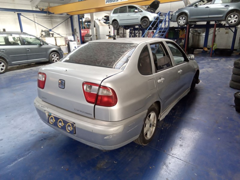 seat cordoba berlina (6k2)  | 0.99 - 0.03 del año 2002