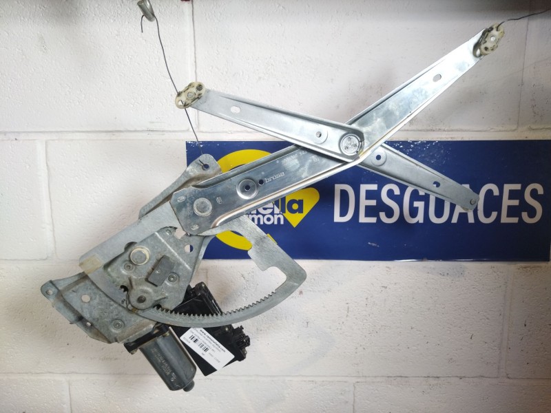 Recambio de elevalunas delantero izquierdo para opel astra f caravan 1.6 cat referencia OEM IAM   