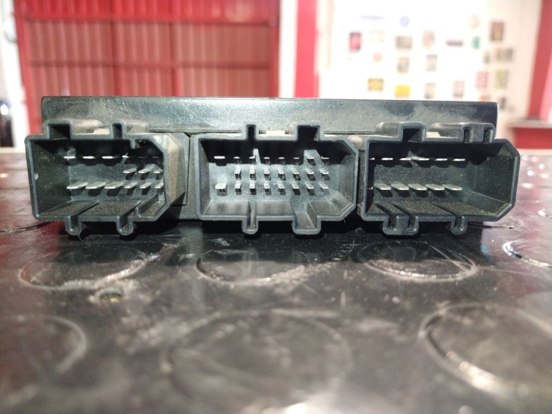 Recambio de centralita cierre para seat toledo (1m2) sport | 12.01 - 12.04 sport | 12.01 - 12.04 referencia OEM IAM 1J0959799S  