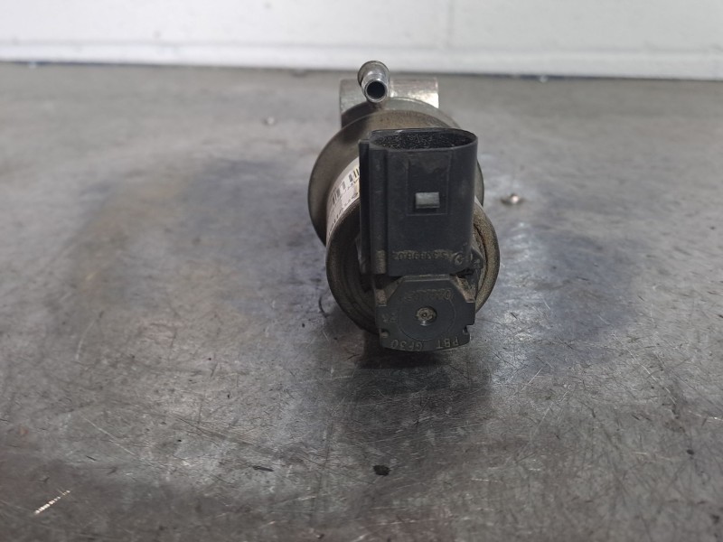Recambio de valvula egr para audi a3 (8l) 1.6 attraction | 04.00 - 12.03 1.6 attraction | 04.00 - 12.03 referencia OEM IAM 06A13