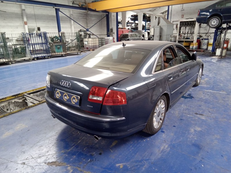 audi a8 (4e2) del año 2004