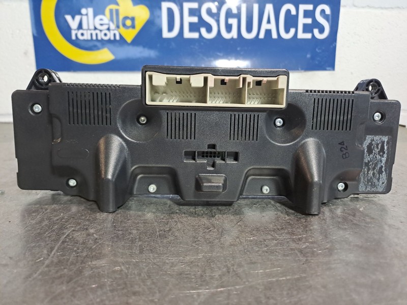 Recambio de mando climatizador para seat leon 2.0 tdi 140 style referencia OEM IAM   