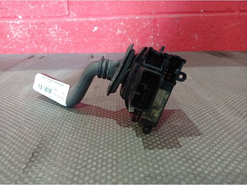 Recambio de mando intermitentes para volvo v40 familiar 1.9 diesel | 0.95 - 0.05 1.9 diesel | 0.95 - 0.05 referencia OEM IAM   
