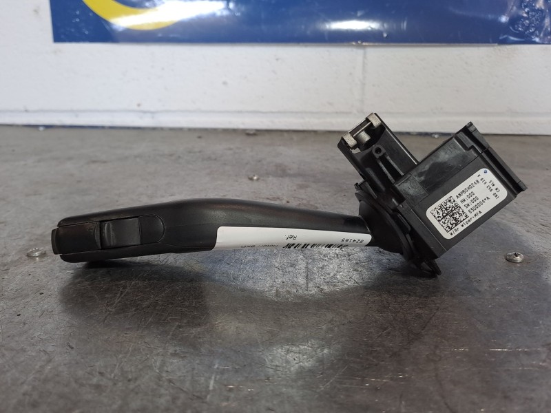 Recambio de mando limpia para seat leon 2.0 tdi 140 style referencia OEM IAM 1K0953519A  