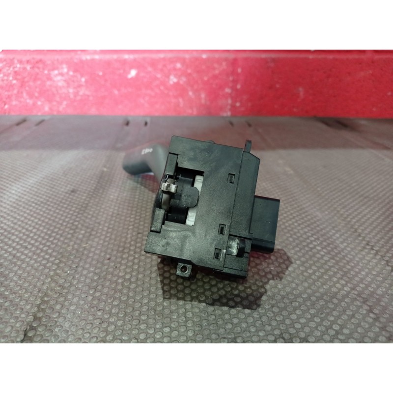 Recambio de mando intermitentes para volvo v40 familiar 1.9 diesel | 0.95 - 0.05 1.9 diesel | 0.95 - 0.05 referencia OEM IAM   