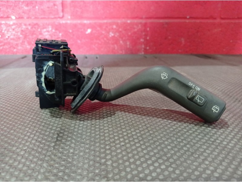 Recambio de mando limpia para volvo v40 familiar 1.9 diesel | 0.95 - 0.05 1.9 diesel | 0.95 - 0.05 referencia OEM IAM   