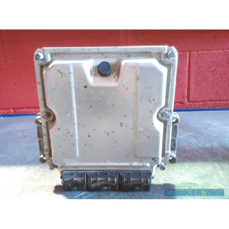 Recambio de centralita motor uce para renault laguna ii (bg0) authentique | 0.01 - ... authentique | 0.01 - ... referencia OEM I