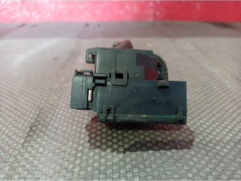 Recambio de mando limpia para volvo v40 familiar 1.9 diesel | 0.95 - 0.05 1.9 diesel | 0.95 - 0.05 referencia OEM IAM   