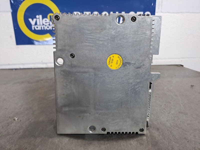 Recambio de centralita red de abordo para audi a4 avant (8e) 3.0 | 05.01 - 12.04 3.0 | 05.01 - 12.04 referencia OEM IAM 8E086233