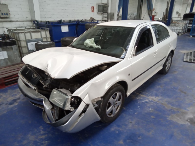 skoda octavia berlina (1u2) del año 2010 skoda octavia berlina (1u2) del año 2010