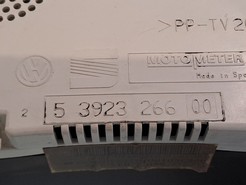 Recambio de cuadro instrumentos para seat arosa (6h1) 1.0 referencia OEM IAM 6H0919860I 0263601001  Recambio de cuadro instrumentos para seat arosa (6h1) 1.0 referencia OEM IAM 6H0919860I 0263601001