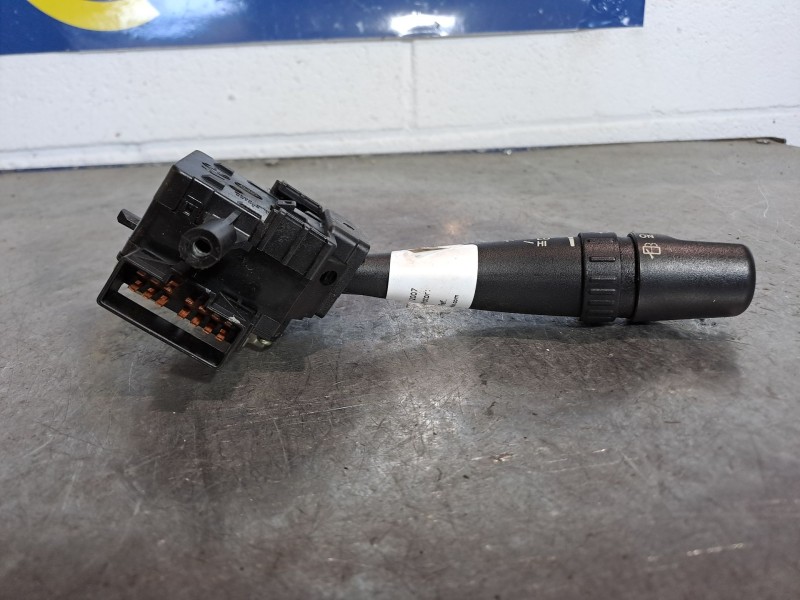 Recambio de mando limpia para kia carnival  | 0.07 - ...  | 0.07 - ... referencia OEM IAM 934204D100   Recambio de mando limpia para kia carnival  | 0.07 - ...  | 0.07 - ... referencia OEM IAM 934204D100