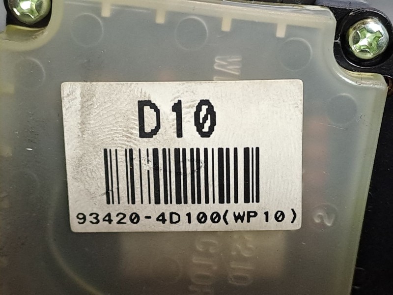 Recambio de mando limpia para kia carnival  | 0.07 - ...  | 0.07 - ... referencia OEM IAM 934204D100   Recambio de mando limpia para kia carnival  | 0.07 - ...  | 0.07 - ... referencia OEM IAM 934204D100