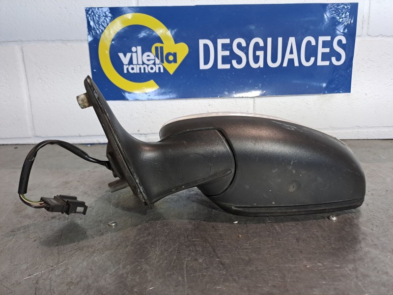 Recambio de retrovisor izquierdo para skoda octavia berlina (1u2) 1.9 tdi referencia OEM IAM ELECTRIC   Recambio de retrovisor izquierdo para skoda octavia berlina (1u2) 1.9 tdi referencia OEM IAM ELECTRIC