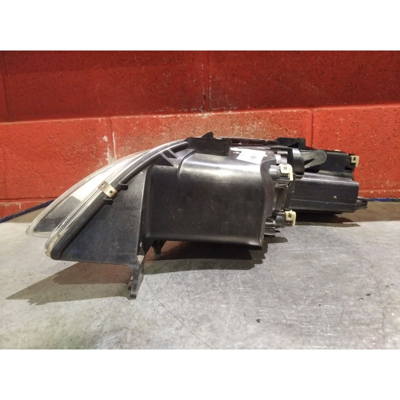 Recambio de faro derecho para mazda 6 berlina (gg) 2.0 diesel cat | 0.02 - ... 2.0 diesel cat | 0.02 - ... referencia OEM IAM   