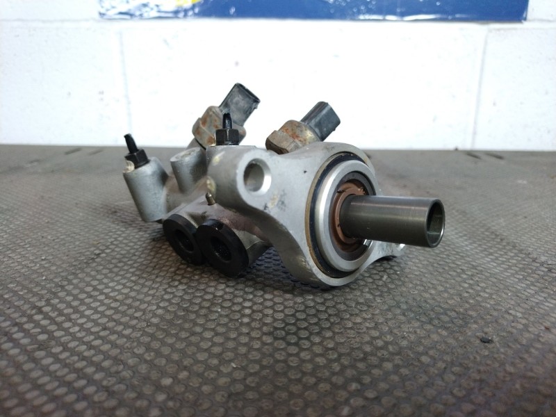 Recambio de bomba freno para volkswagen new beetle (9c1/1c1)  | 0.99 - ...  | 0.99 - ... referencia OEM IAM   