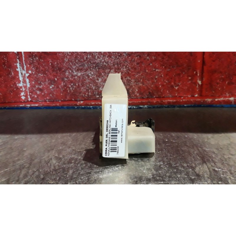 Recambio de cerra. puer. delantero derecha para renault megane i berlina hatchback (ba0) 1.9 dt alize | 01.96 - 12.97 1.9 dt ali