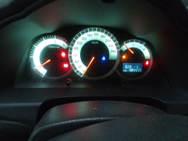 toyota corolla verso (r1)  | 0.04 - 0.09 del año 2023 toyota corolla verso (r1)  | 0.04 - 0.09 del año 2023