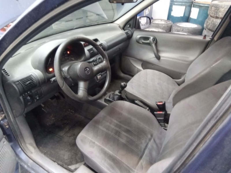 opel corsa b del año 1996