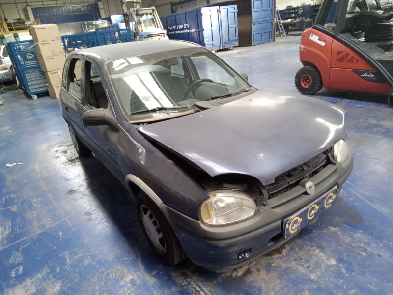 opel corsa b del año 1996