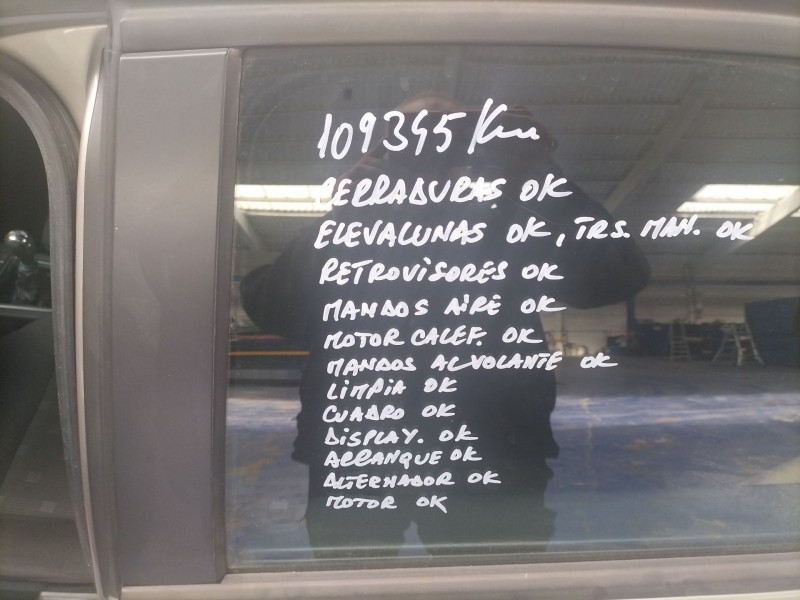 opel vectra c berlina del año 2002